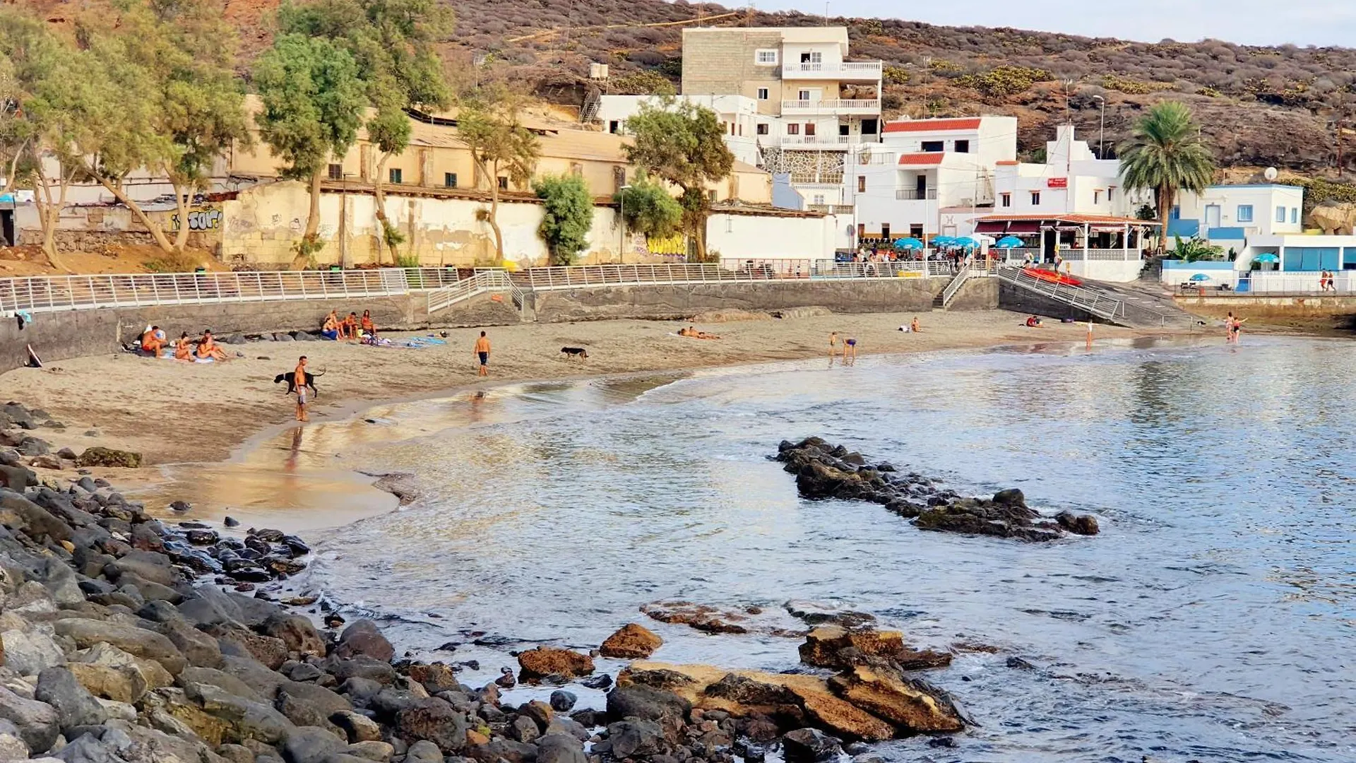 Hada Coast Apartment Playa San Juan  פלאייה דה סאן חואן